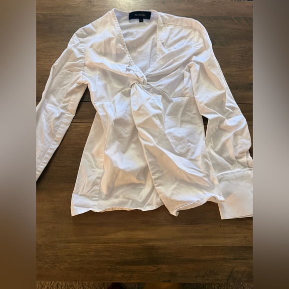 Sid Neigum Tops - Elegant White V-Neck Blouse